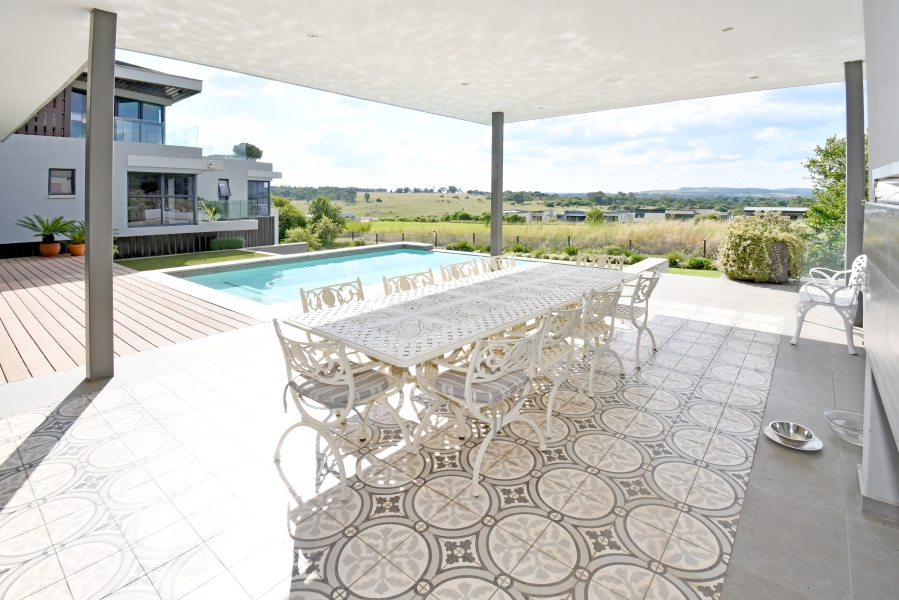 5 Bedroom Property for Sale in Copperleaf Estate Gauteng