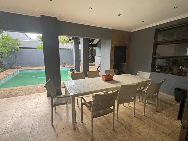 4 Bedroom Property for Sale in Kyalami Estates Gauteng