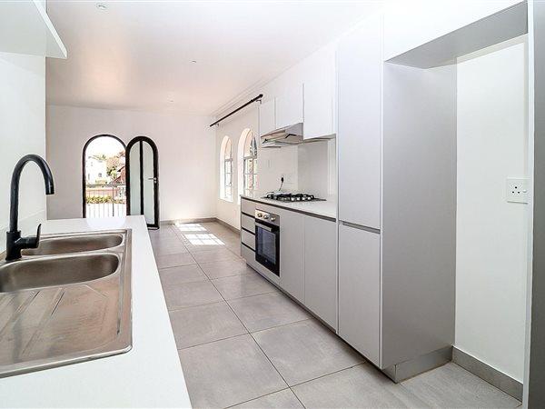 To Let 1 Bedroom Property for Rent in Bedfordview Gauteng