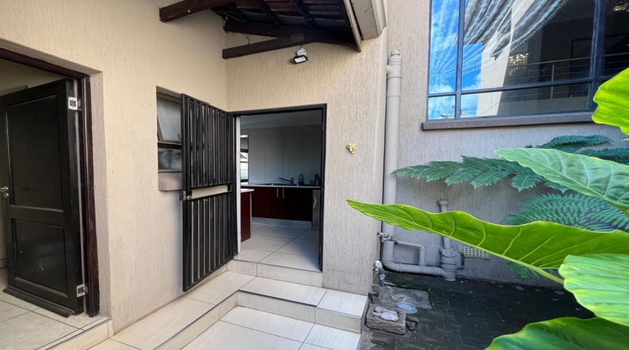 3 Bedroom Property for Sale in Vanderbijlpark SW 5 Gauteng