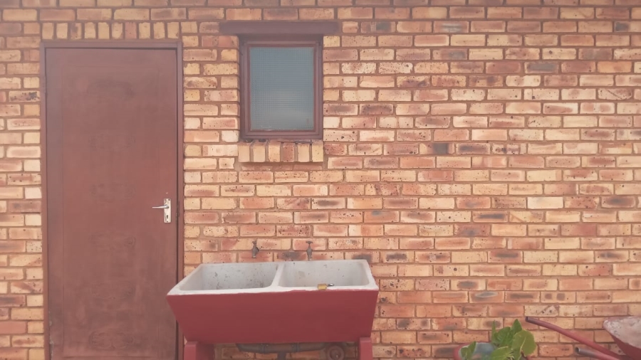 3 Bedroom Property for Sale in Sebokeng Zone 10 Gauteng