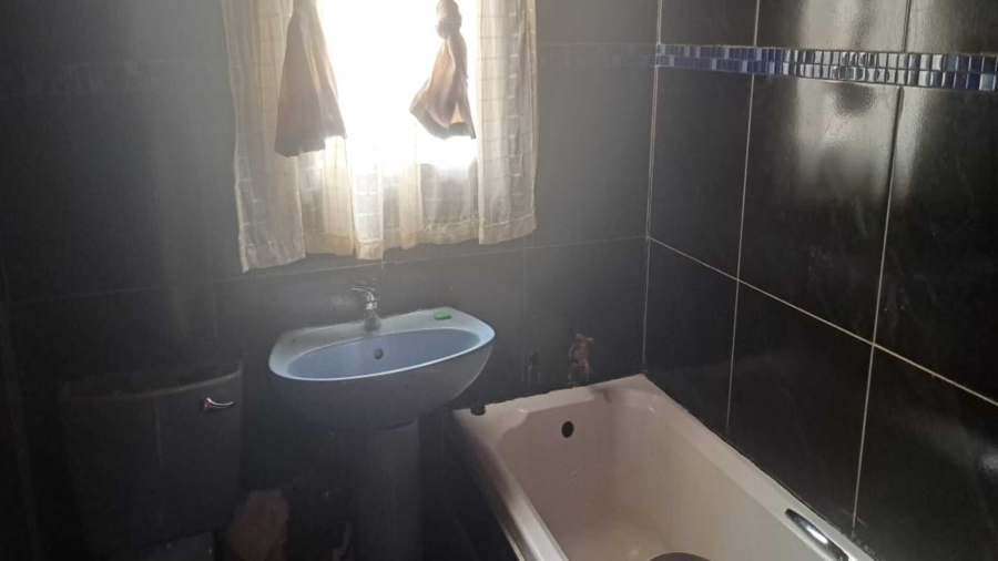 2 Bedroom Property for Sale in Sebokeng Zone 3 Gauteng