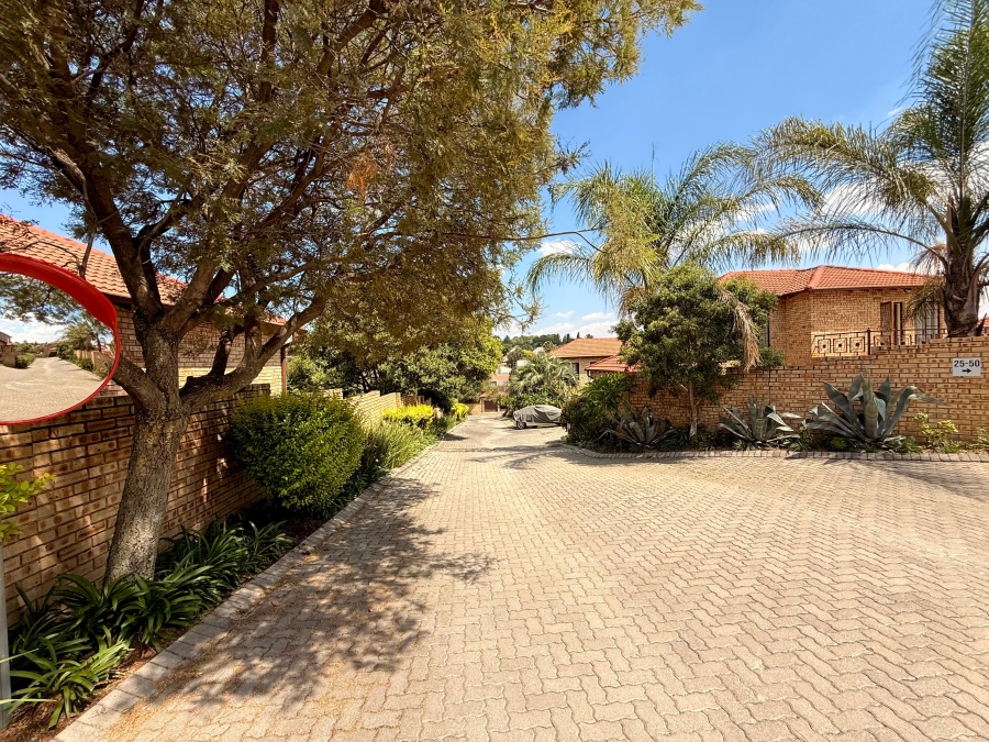 3 Bedroom Property for Sale in Randpark Ridge Gauteng