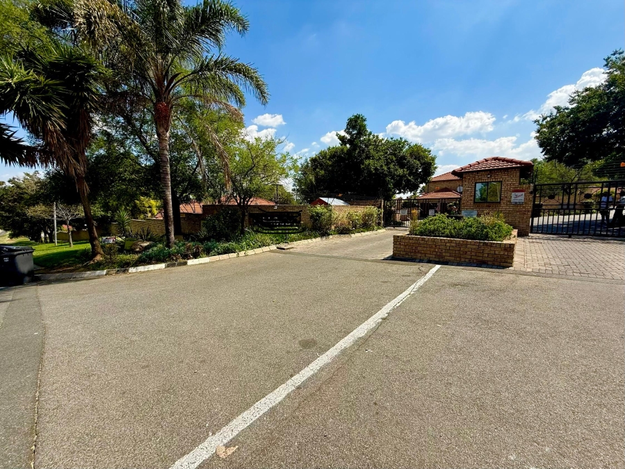 3 Bedroom Property for Sale in Randpark Ridge Gauteng