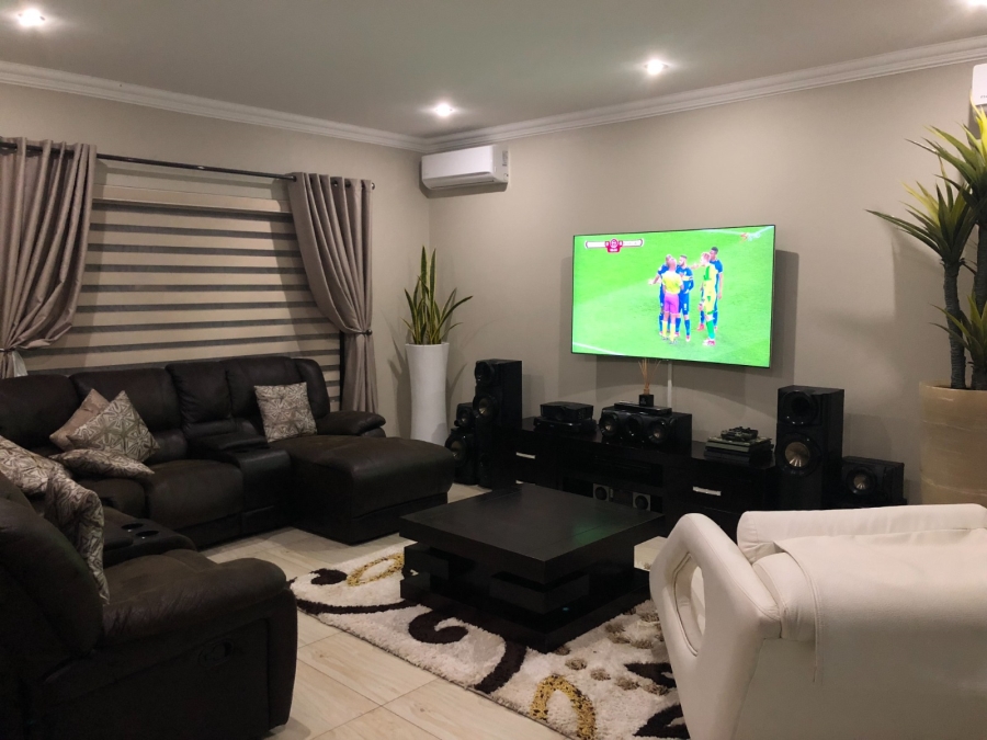 3 Bedroom Property for Sale in Eye of Africa Gauteng