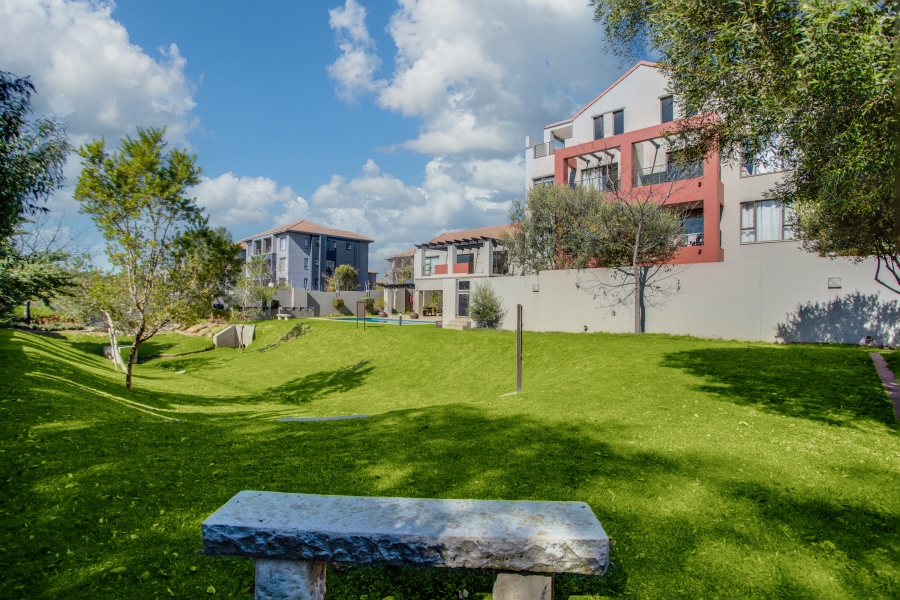 To Let 1 Bedroom Property for Rent in Lonehill Gauteng