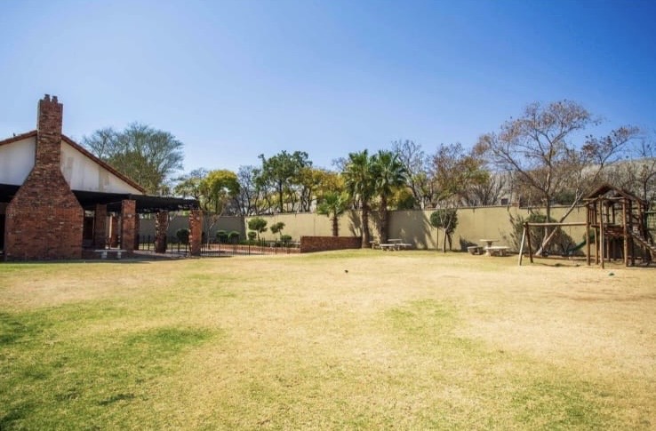 2 Bedroom Property for Sale in Vorna Valley Gauteng