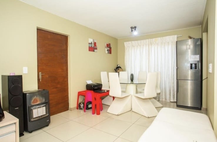 2 Bedroom Property for Sale in Vorna Valley Gauteng