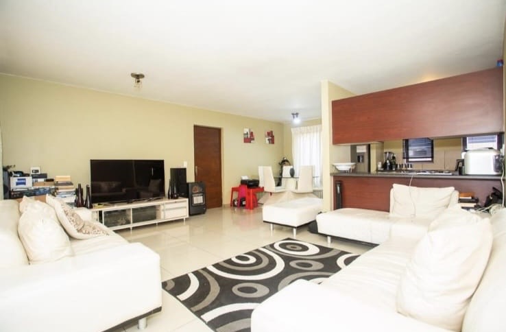 2 Bedroom Property for Sale in Vorna Valley Gauteng