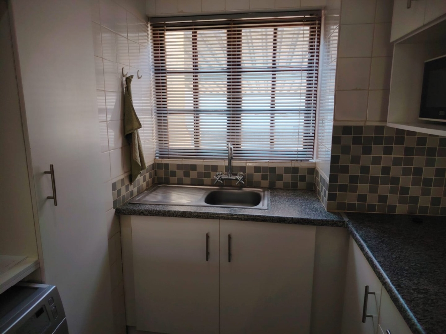 2 Bedroom Property for Sale in Greenhills Gauteng