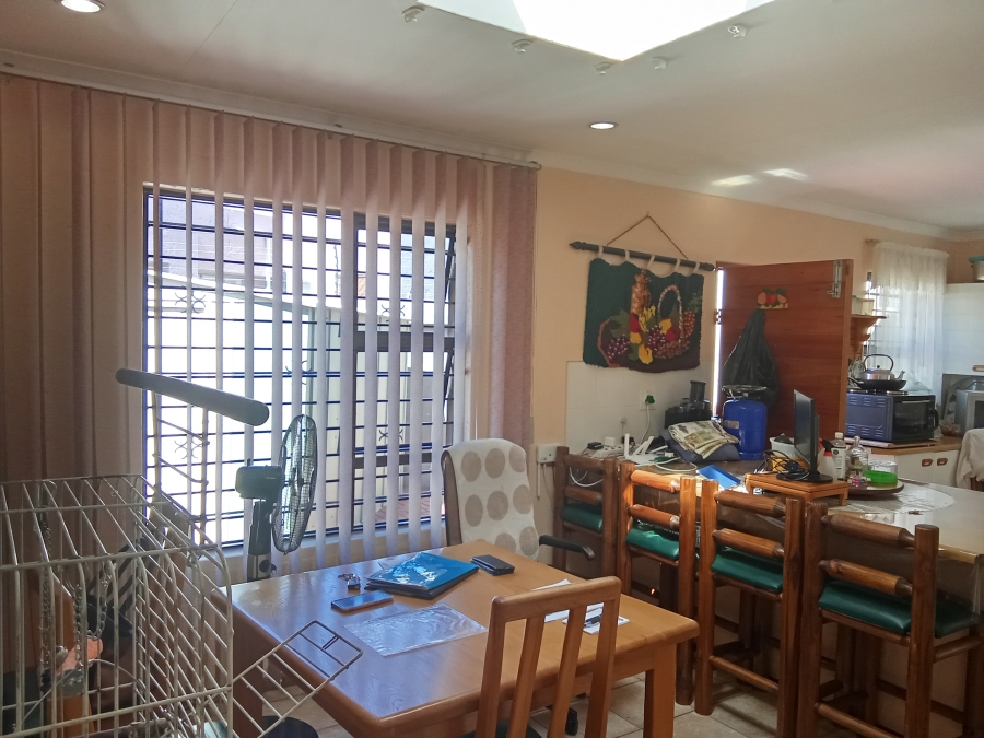 3 Bedroom Property for Sale in Bergbron Gauteng