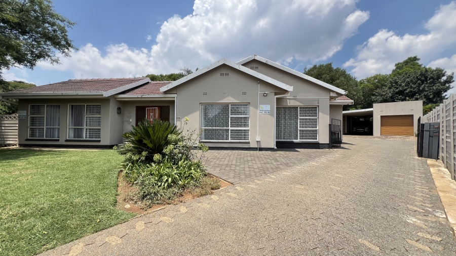 3 Bedroom Property for Sale in Greenhills Gauteng