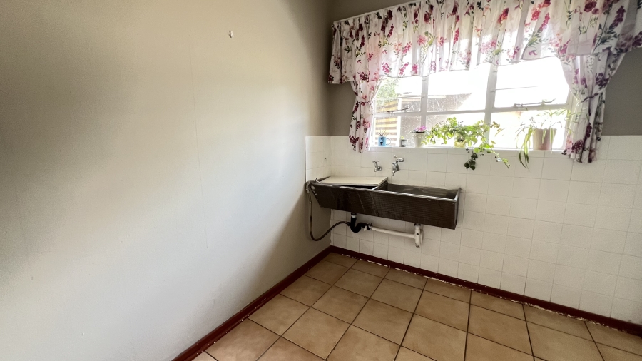 3 Bedroom Property for Sale in Greenhills Gauteng