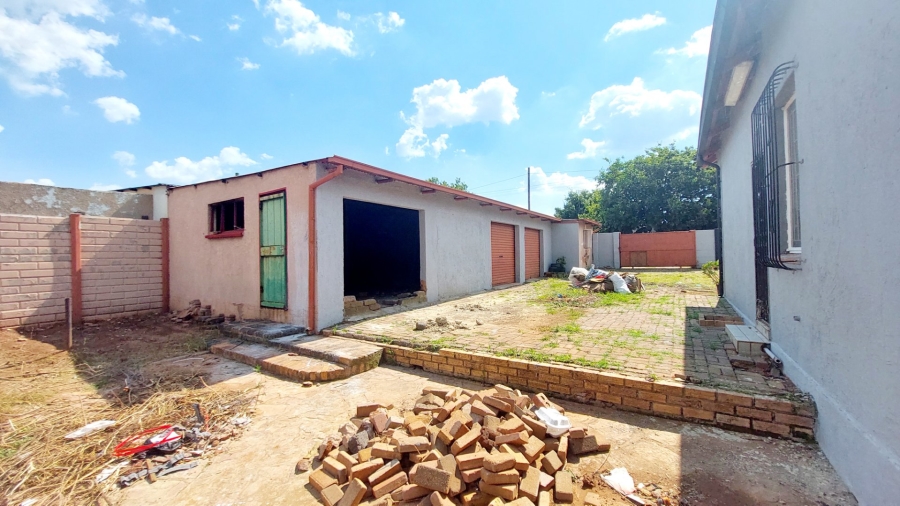 3 Bedroom Property for Sale in Randgate Gauteng