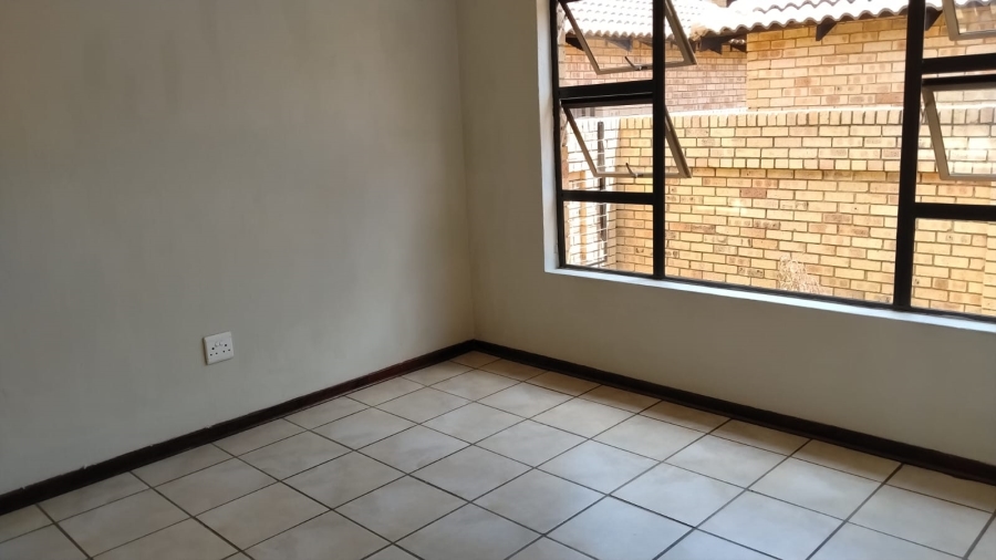 2 Bedroom Property for Sale in Chancliff Ridge Gauteng