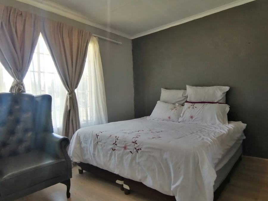 3 Bedroom Property for Sale in Roodepoort Gauteng