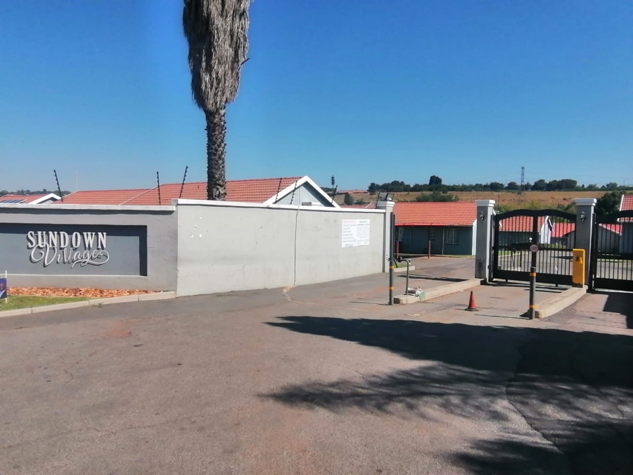3 Bedroom Property for Sale in Roodepoort Gauteng