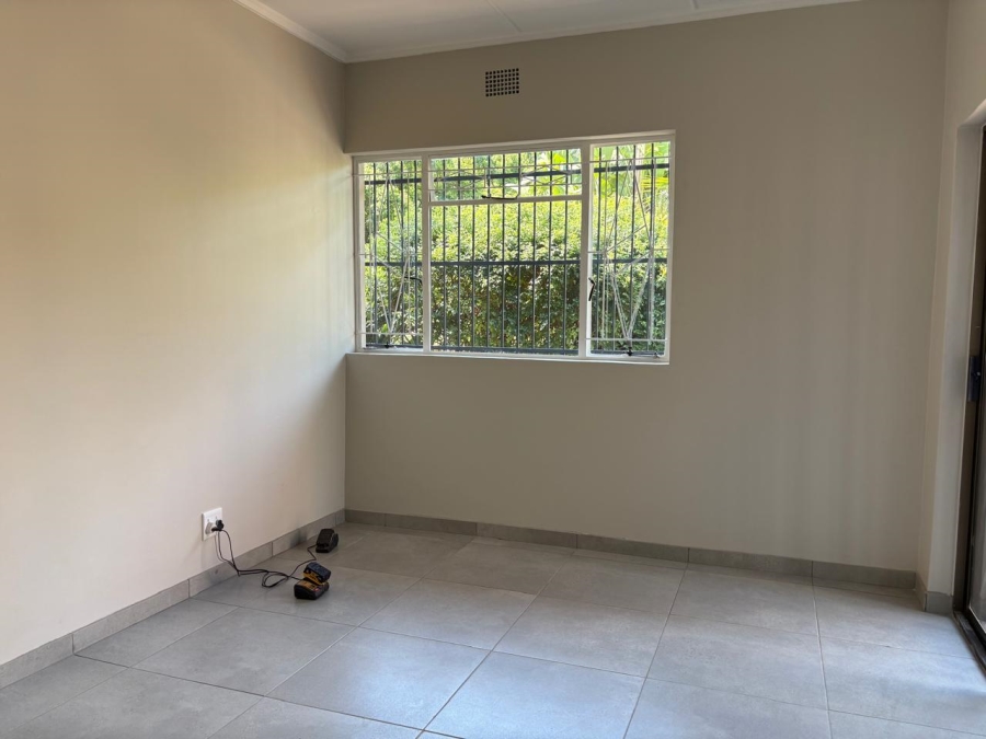 3 Bedroom Property for Sale in Waverley Gauteng