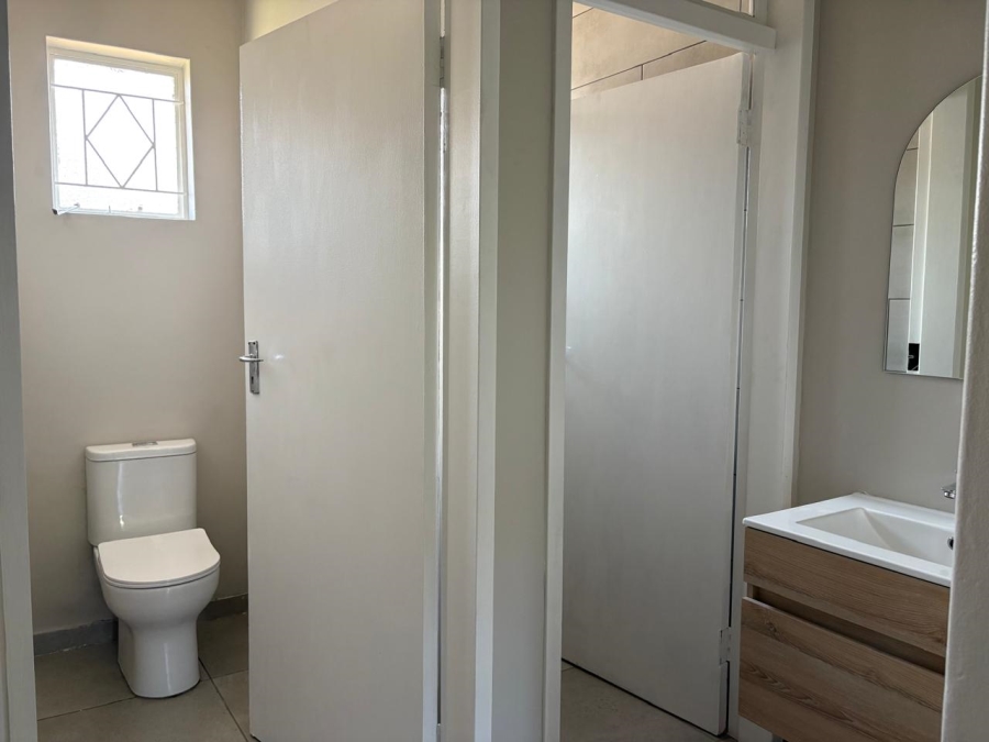 3 Bedroom Property for Sale in Waverley Gauteng