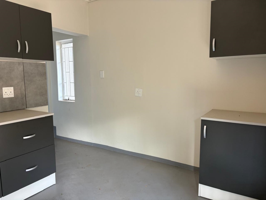 3 Bedroom Property for Sale in Waverley Gauteng