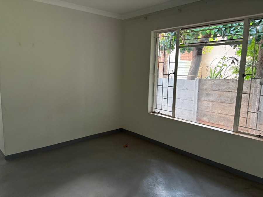 3 Bedroom Property for Sale in Waverley Gauteng