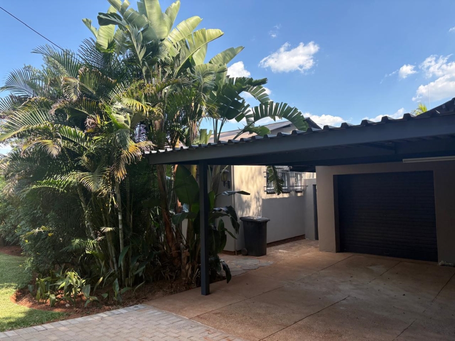 3 Bedroom Property for Sale in Waverley Gauteng