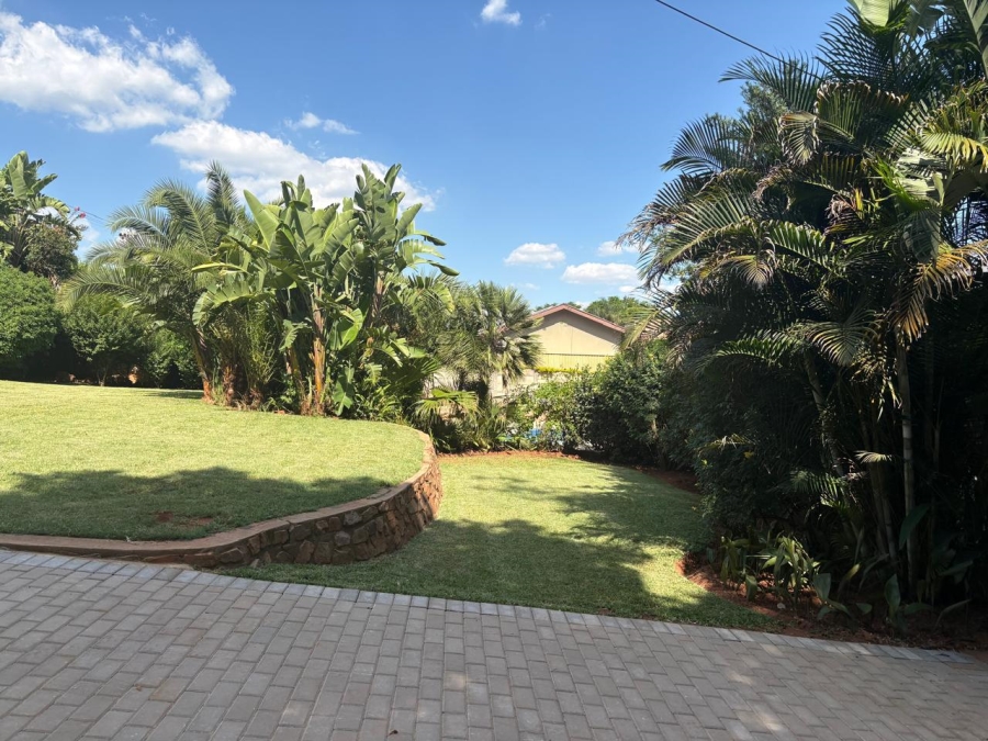 3 Bedroom Property for Sale in Waverley Gauteng