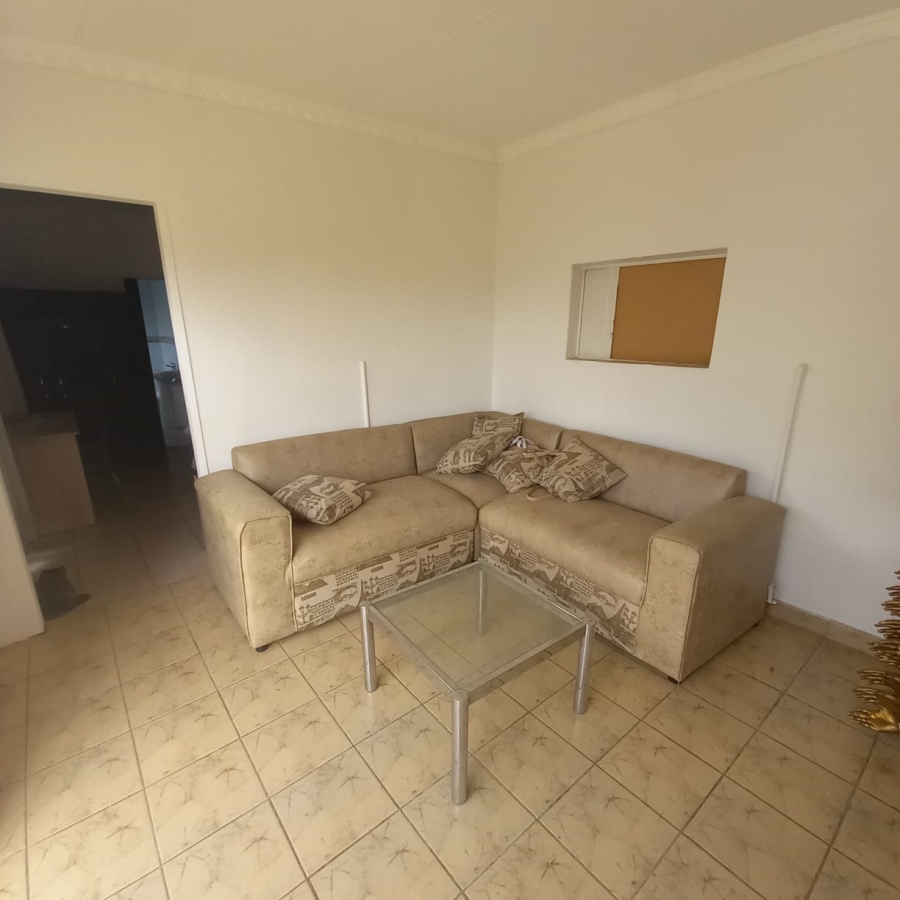 To Let 1 Bedroom Property for Rent in Rietfontein Gauteng