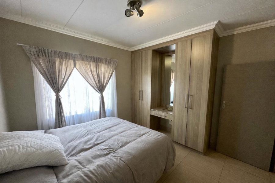 2 Bedroom Property for Sale in Moregloed Gauteng