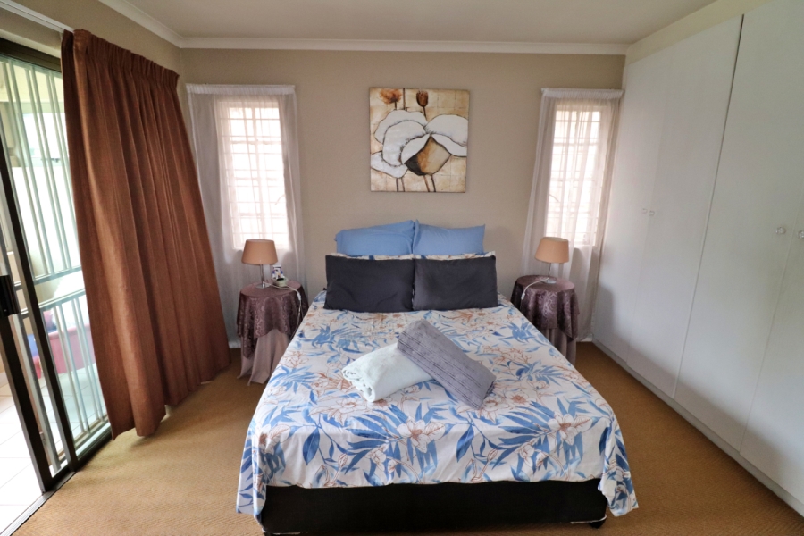 3 Bedroom Property for Sale in Buurendal Gauteng