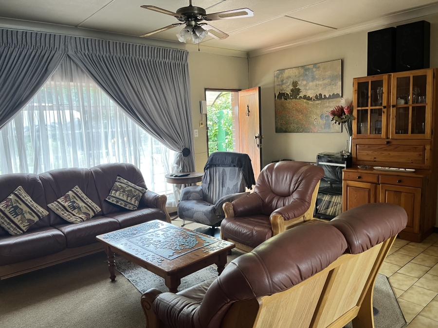 3 Bedroom Property for Sale in Eastleigh Gauteng