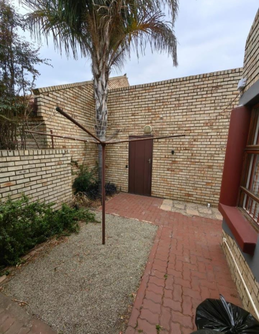 To Let 3 Bedroom Property for Rent in Vanderbijlpark SW 5 Gauteng