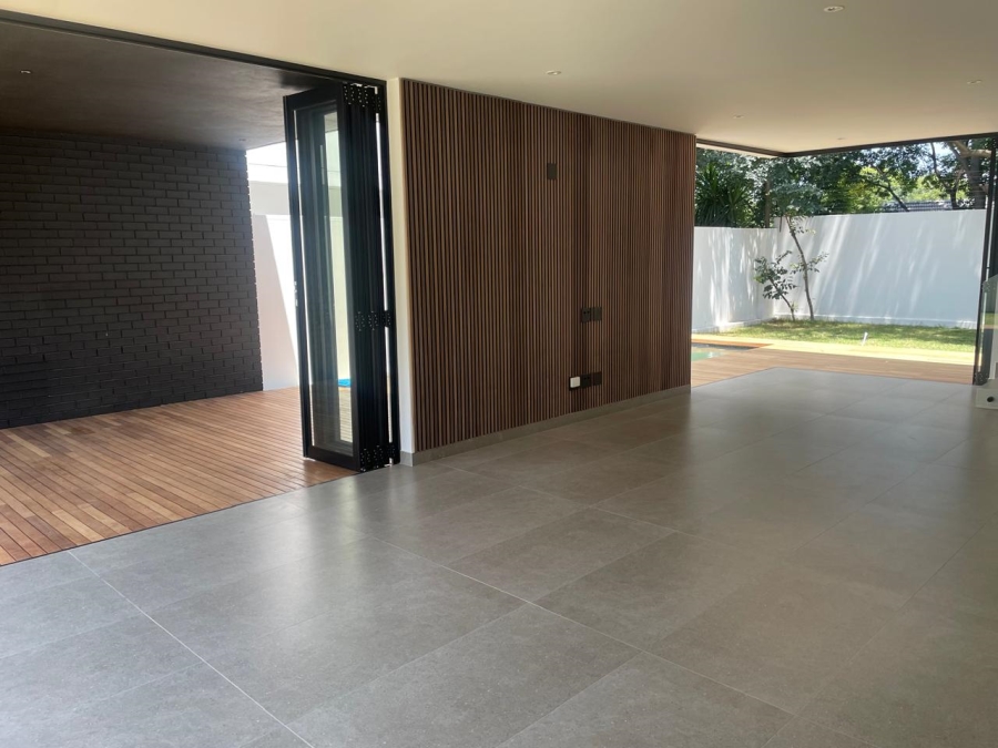 To Let 4 Bedroom Property for Rent in Bryanston Gauteng