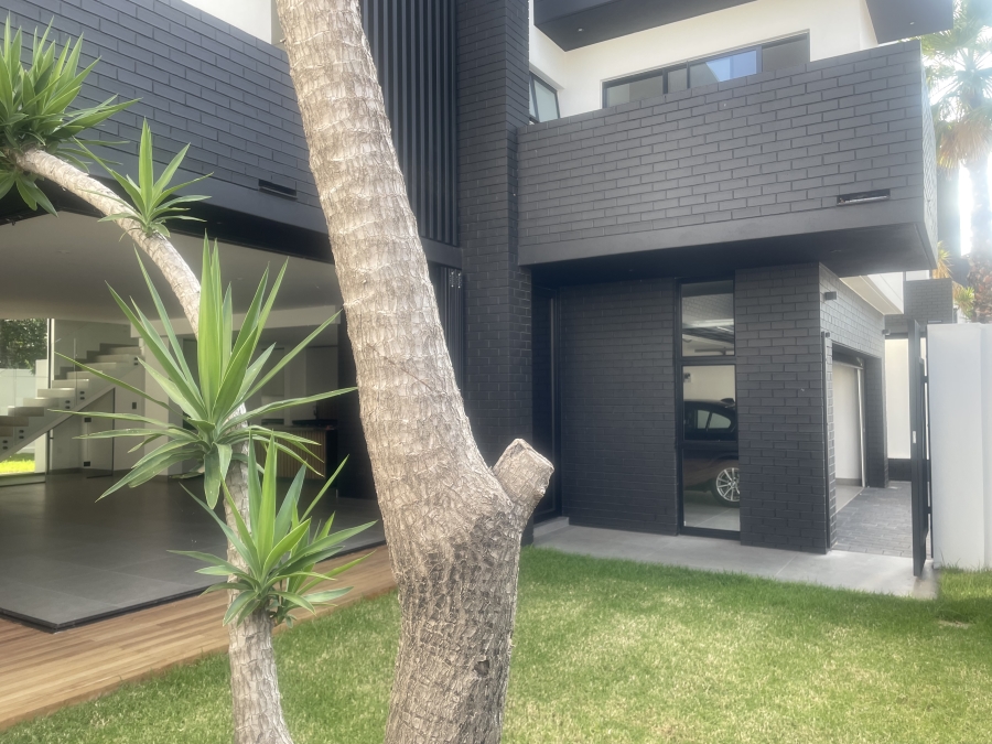 4 Bedroom Property for Sale in Bryanston Gauteng