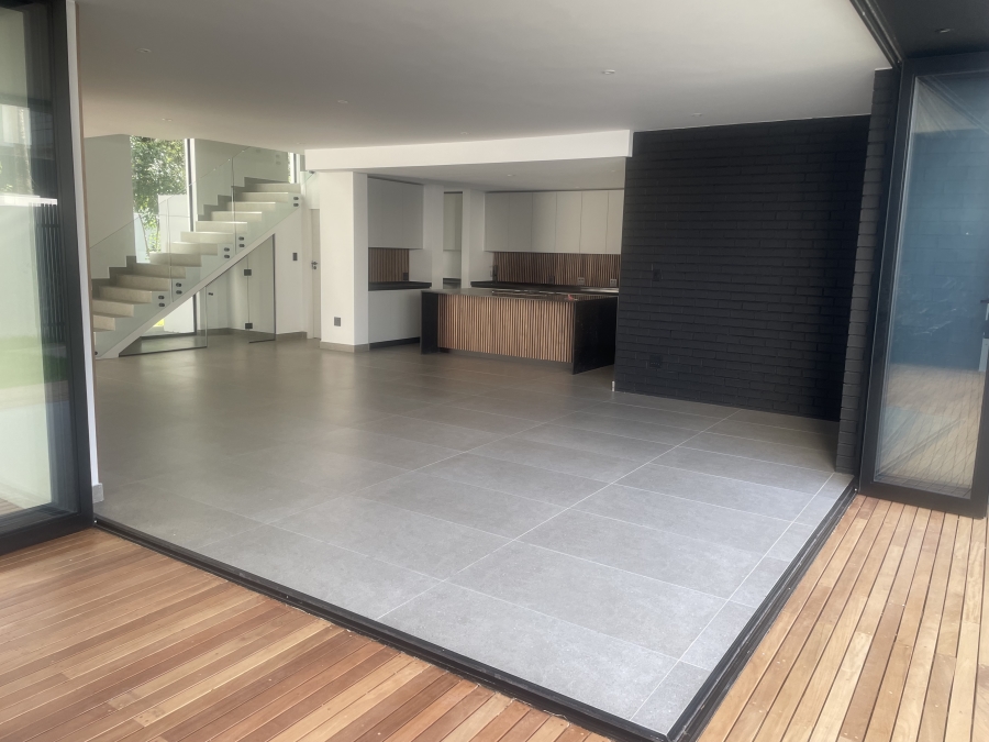 4 Bedroom Property for Sale in Bryanston Gauteng