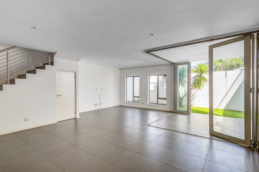 3 Bedroom Property for Sale in Bryanston Gauteng