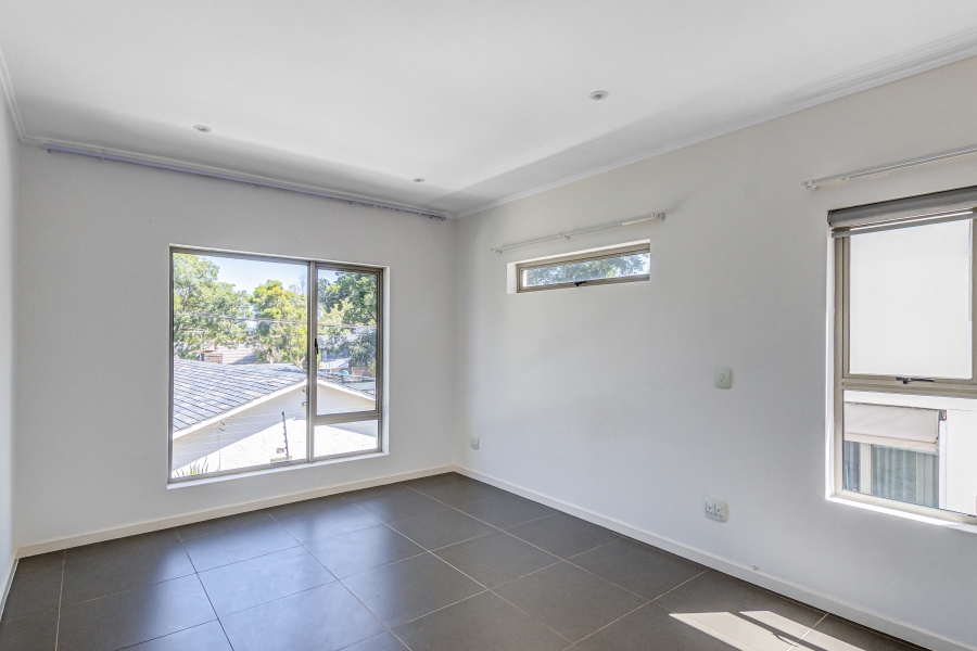 3 Bedroom Property for Sale in Bryanston Gauteng