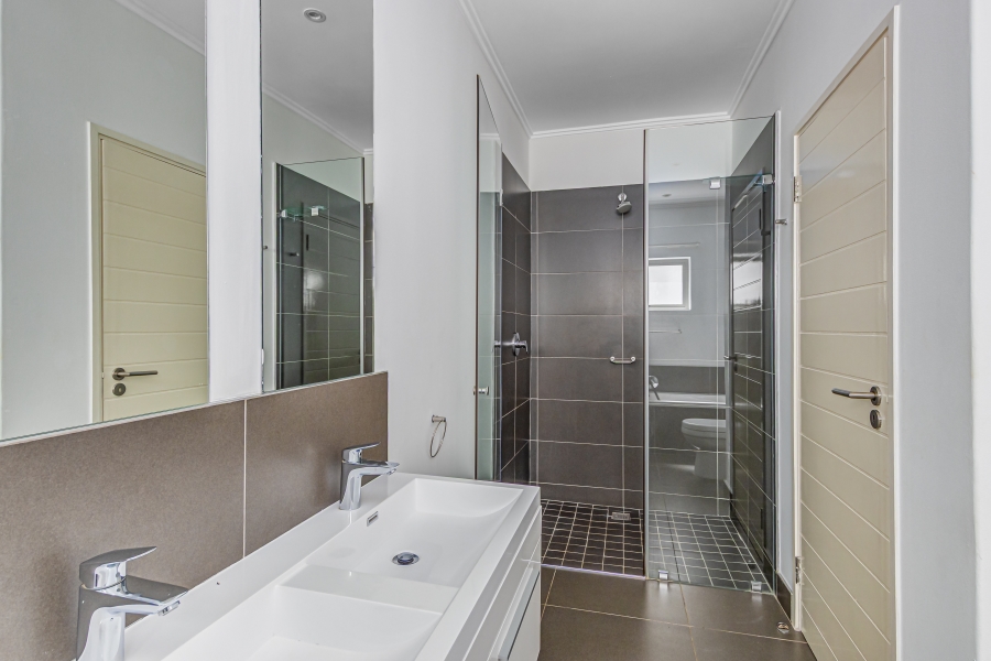 3 Bedroom Property for Sale in Bryanston Gauteng