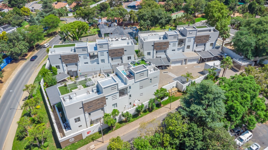 To Let 3 Bedroom Property for Rent in Bryanston Gauteng