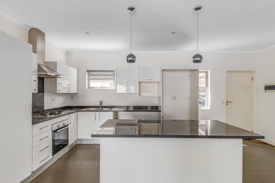 To Let 3 Bedroom Property for Rent in Bryanston Gauteng