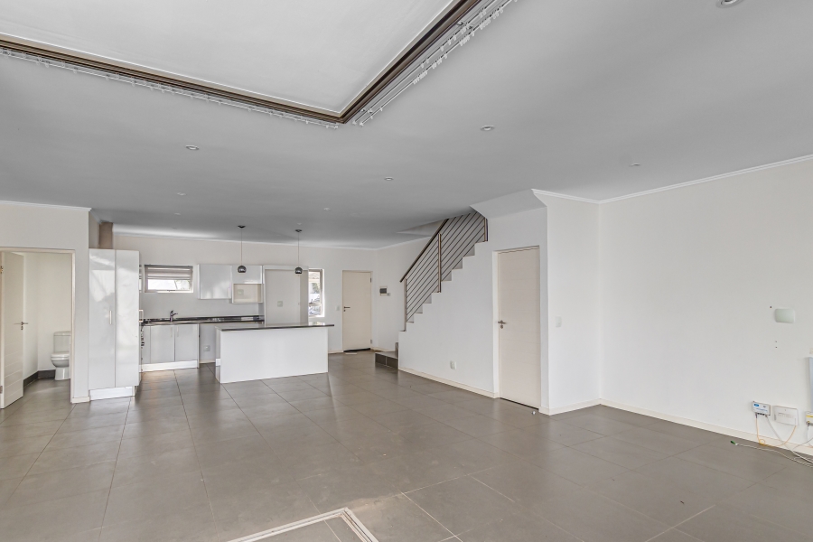 To Let 3 Bedroom Property for Rent in Bryanston Gauteng