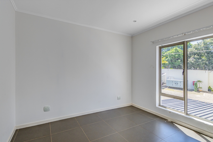 To Let 3 Bedroom Property for Rent in Bryanston Gauteng