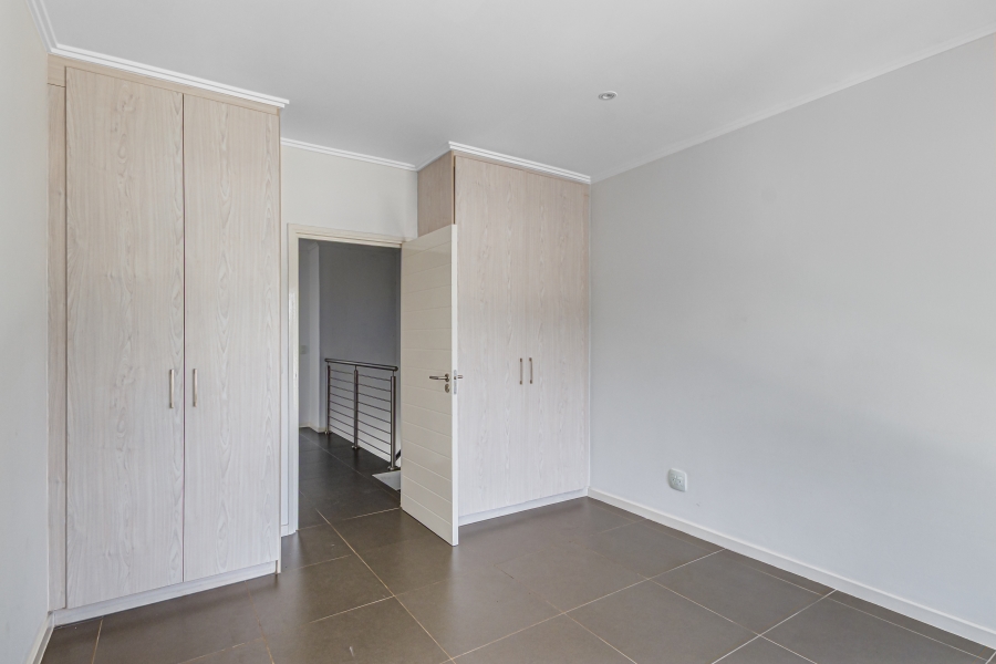 To Let 3 Bedroom Property for Rent in Bryanston Gauteng