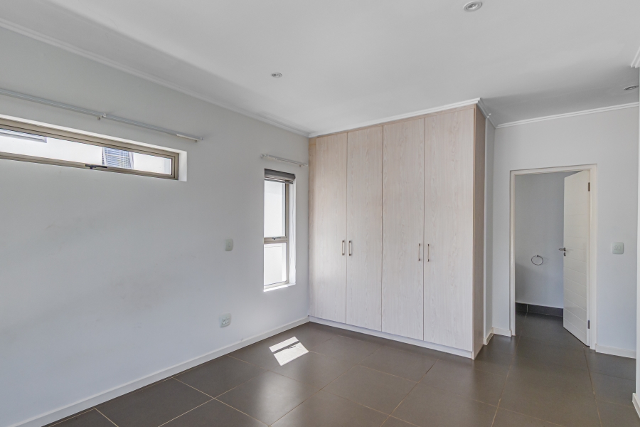 To Let 3 Bedroom Property for Rent in Bryanston Gauteng