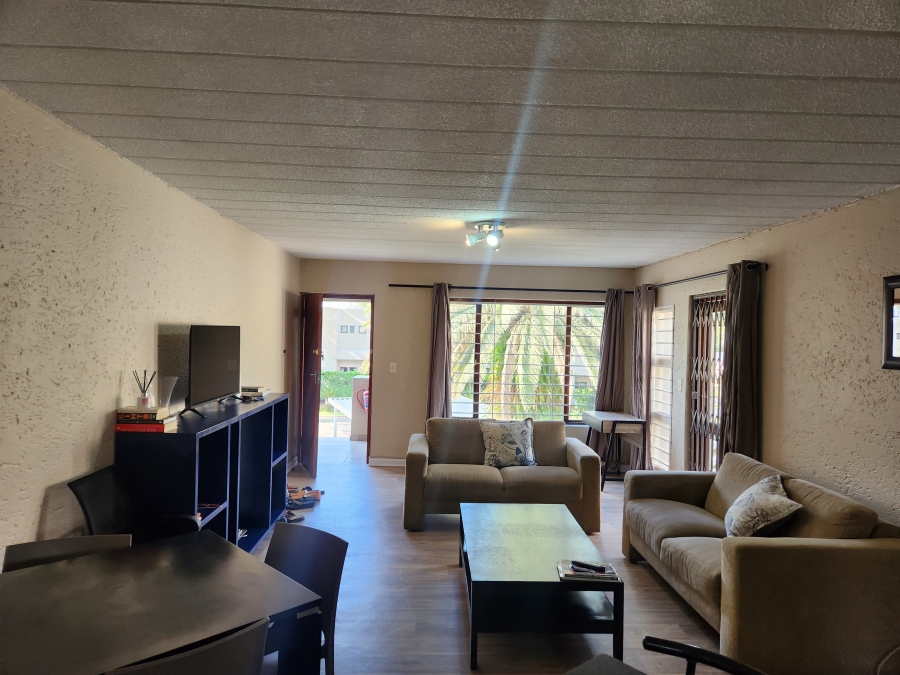 To Let 2 Bedroom Property for Rent in Sandown Gauteng