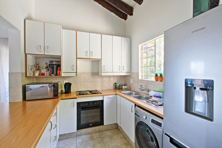 2 Bedroom Property for Sale in Lonehill Gauteng