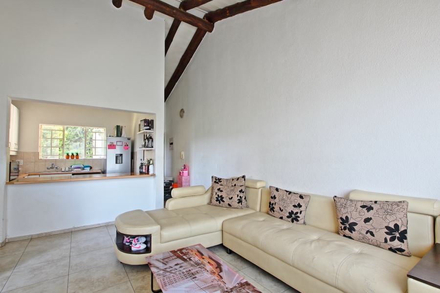 2 Bedroom Property for Sale in Lonehill Gauteng