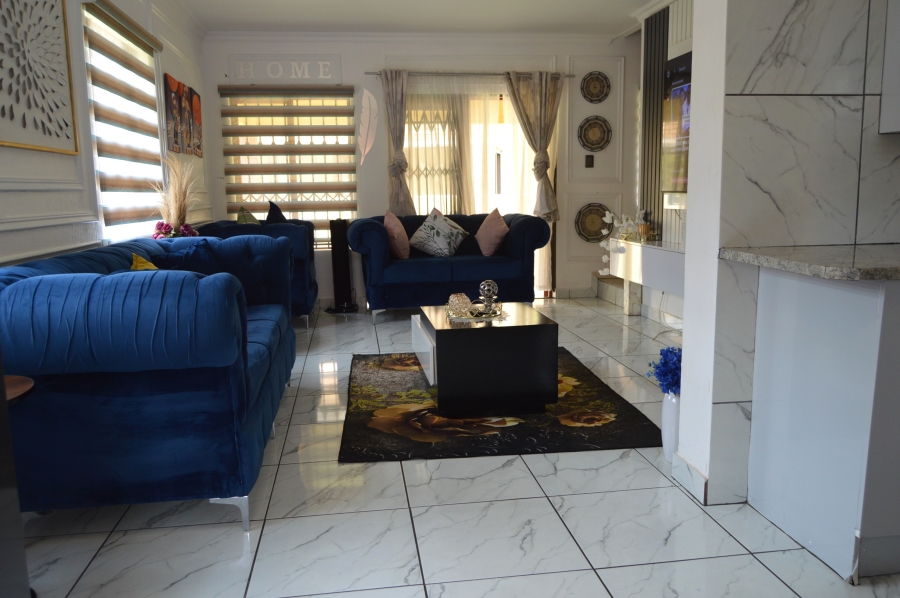 To Let 3 Bedroom Property for Rent in Willowbrook Gauteng