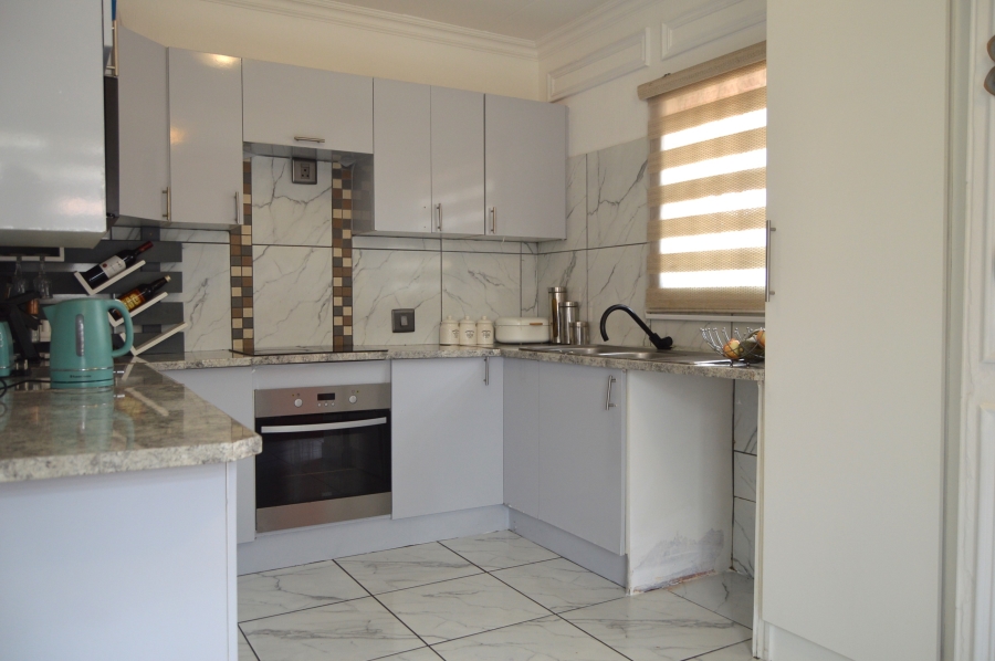 To Let 3 Bedroom Property for Rent in Willowbrook Gauteng