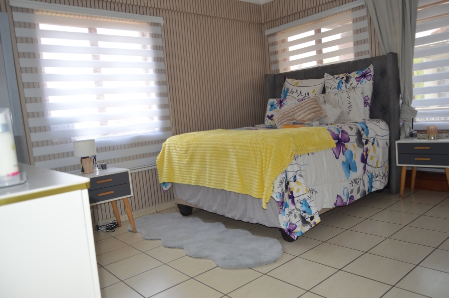 To Let 3 Bedroom Property for Rent in Willowbrook Gauteng